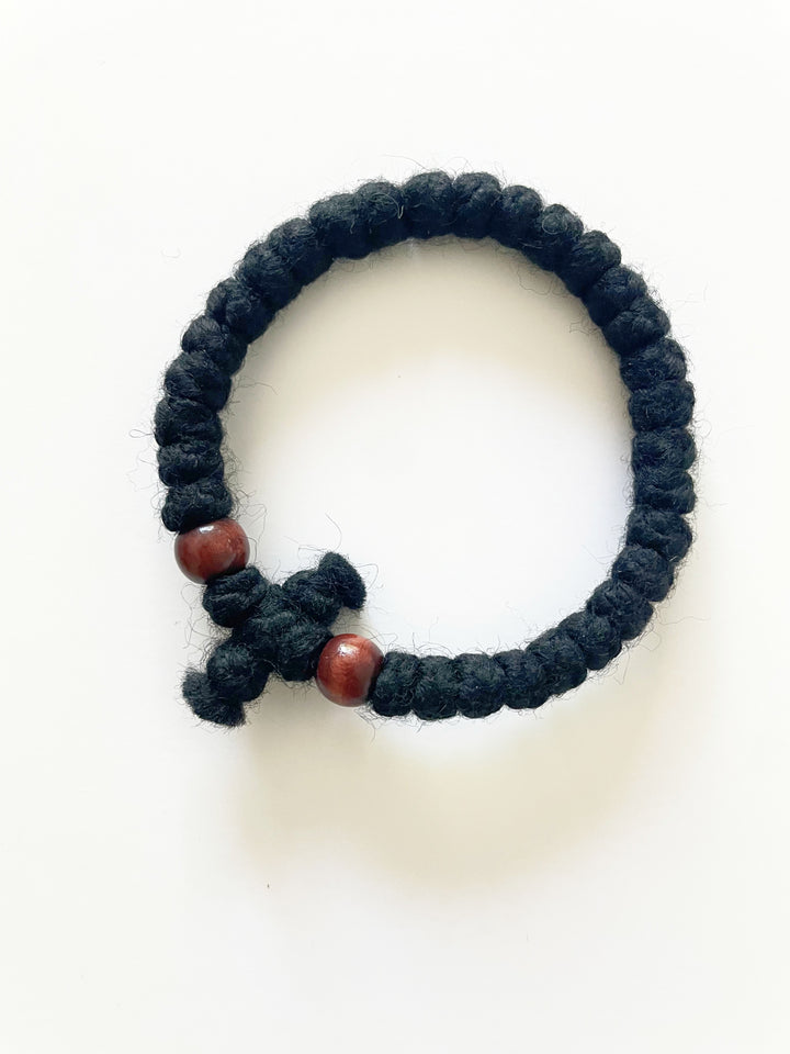 Wool Prayer Bracelet with Chestnut Wood Beads